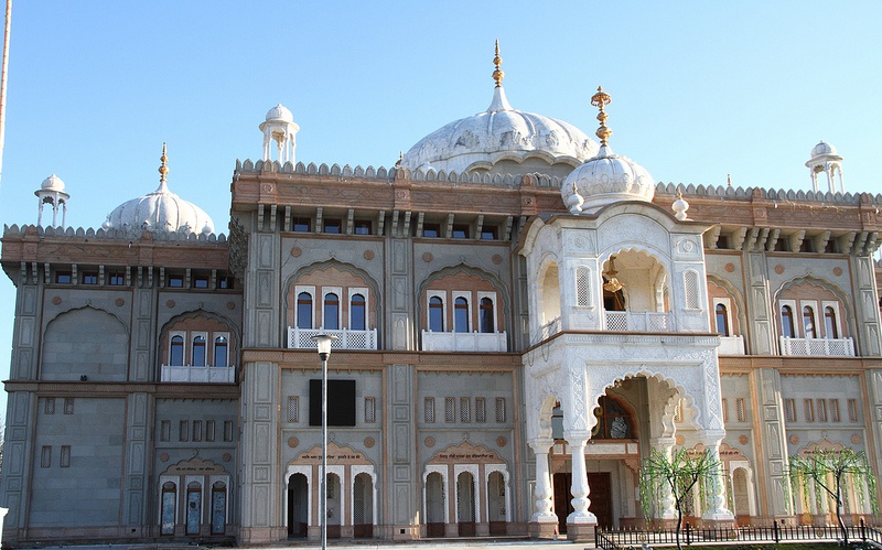 Sri Guru Nanak Darbar Gurdwara